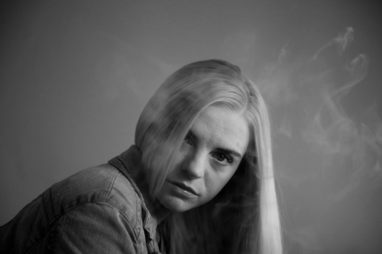 Dettagli del taglio capelli classico eseguito con precisione